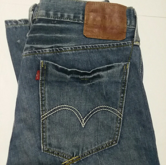 Levi's 514 Slim Straight Jeans - Picture 2 of 6